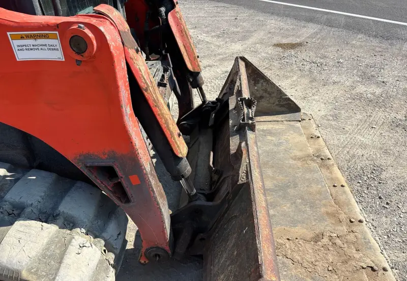 2024 Kubota SVL97-2 photo 14