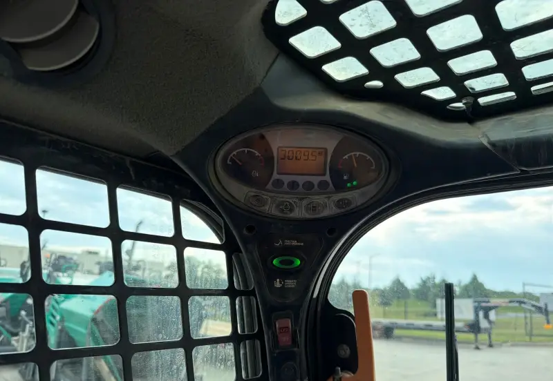 2016 Bobcat T770 photo 30
