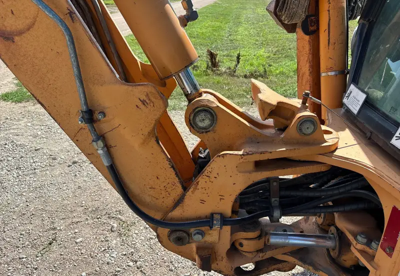 2001 Case 580 Super M photo 30