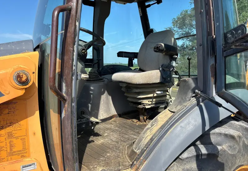 2001 Case 580 Super M photo 49