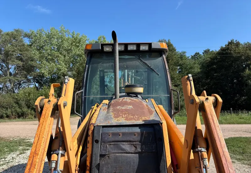 2001 Case 580 Super M photo 22