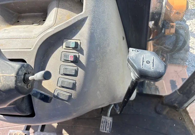 2001 Case 580 Super M photo 56