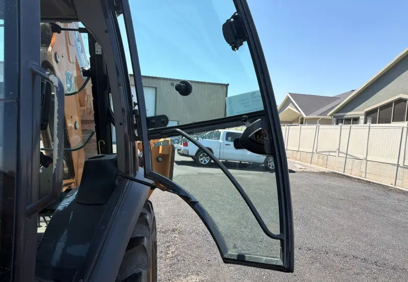 2012 Case 580 Super N photo 56