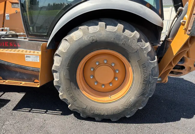 2012 Case 580 Super N photo 95