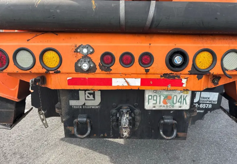 2012 Peterbilt 388 photo 18