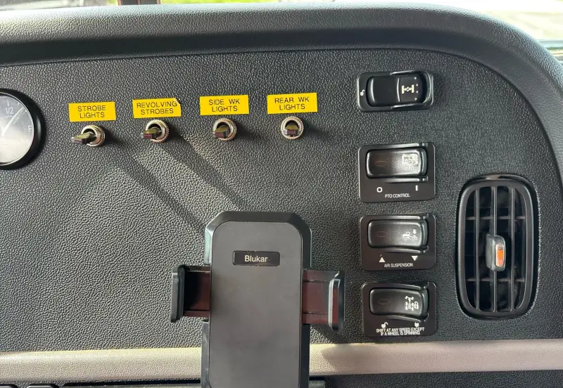 2012 Peterbilt 388 photo 55