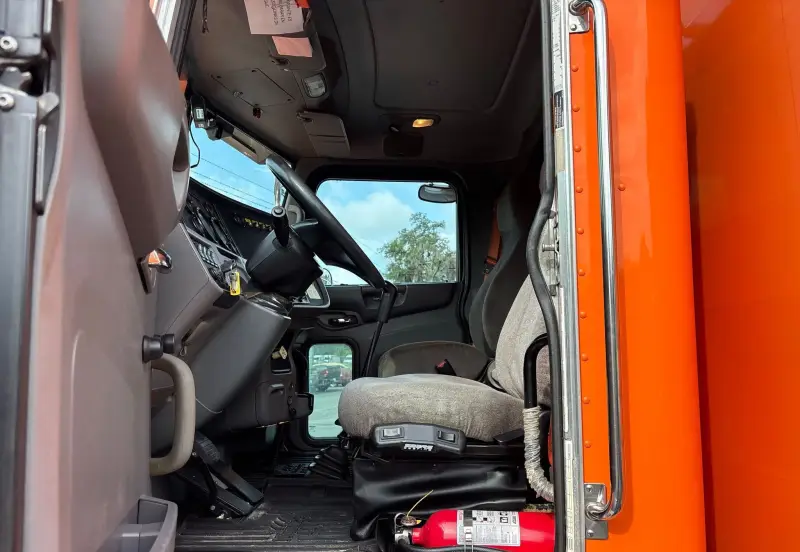 2012 Peterbilt 388 photo 43