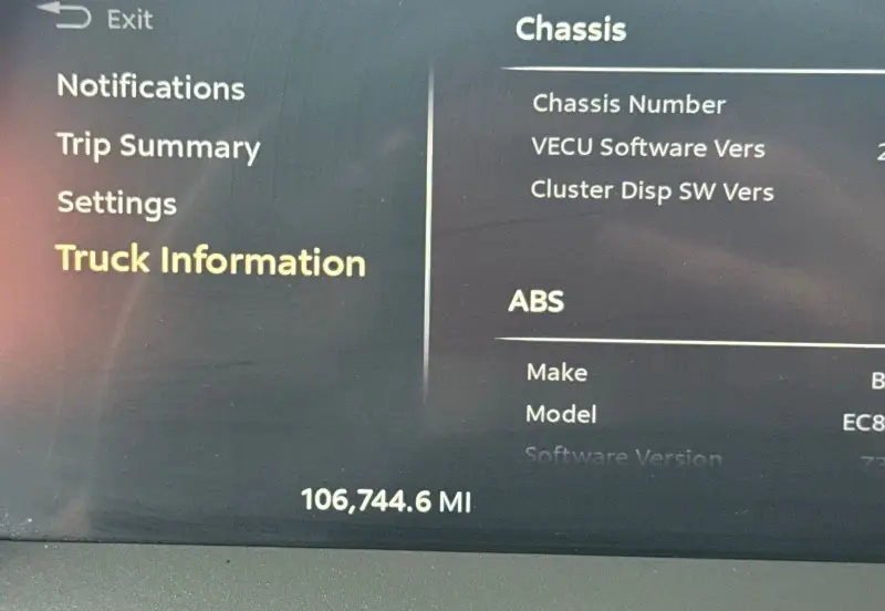 2025 Peterbilt 579 photo 35