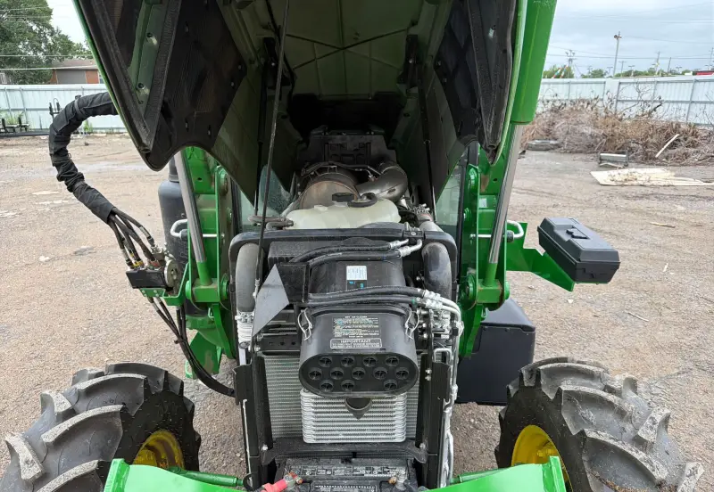 2025 John Deere 5090E photo 59